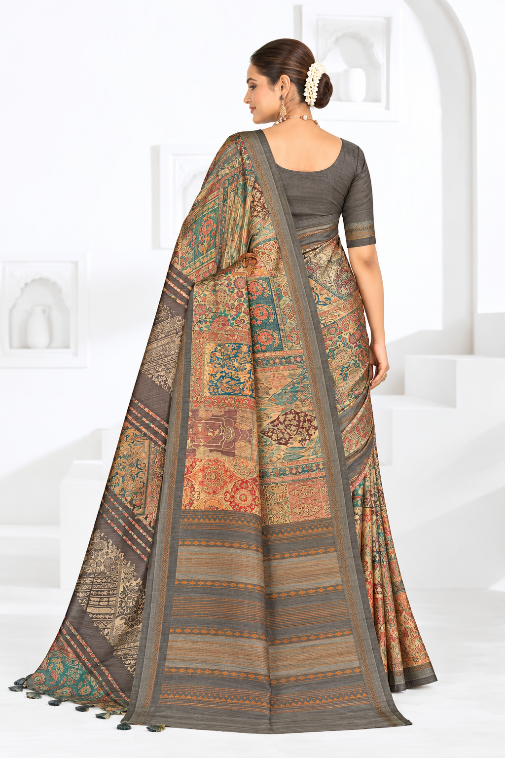 AKSHARA-Charulata